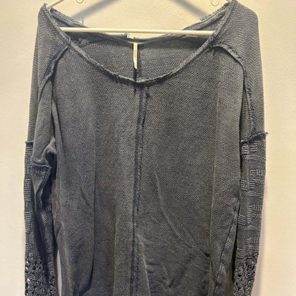 Free People long sleeve tunic with lace inserts on sleeves